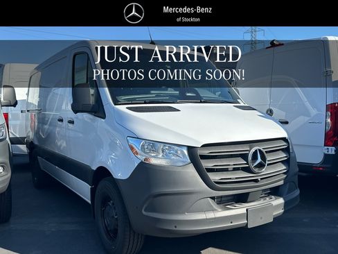 New 2026 Mercedes-Benz Sprinter 2500 image 1