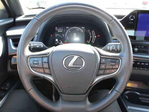 Certified 2025 Lexus UX 300h 300h image 16