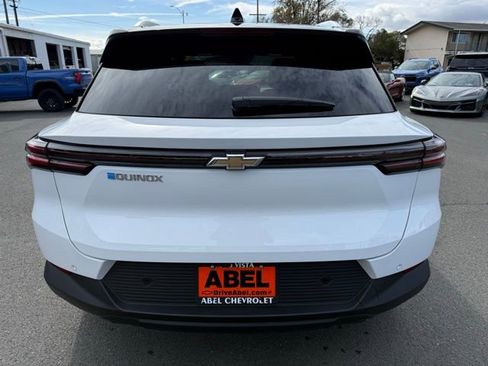 New 2026 Chevrolet Equinox EV LT w/ LPO, All-Weather Mat Package FWD image 7
