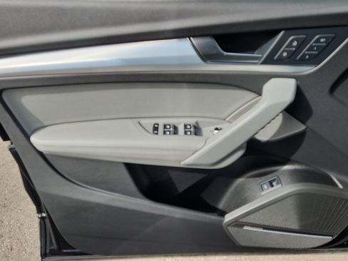 Used 2024 Audi Q5 2.0T Prestige image 7