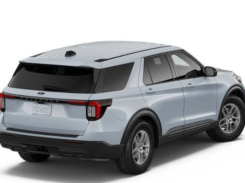 New 2026 Ford Explorer Active image 27