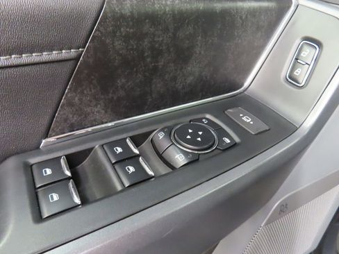 Used 2023 Ford F250 XLT w/ XLT Premium Package AWD/4WD image 76