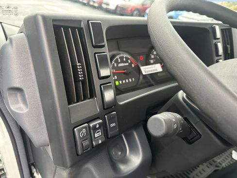 New 2025 Chevrolet Low Cab Forward image 7