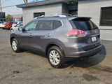 Used 2016 Nissan Rogue SV image 4