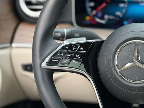 Used 2022 Mercedes-Benz E 350 Sedan image 43