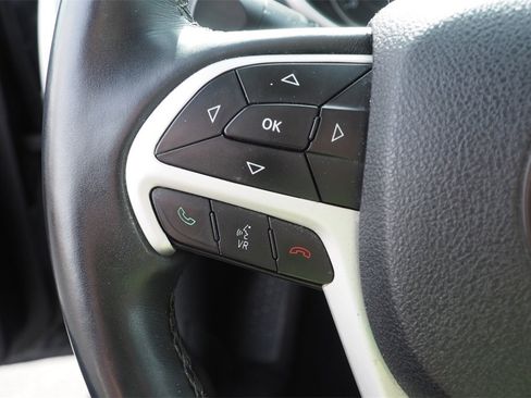 Used 2014 Jeep Cherokee Latitude w/ Cold Weather Group image 24