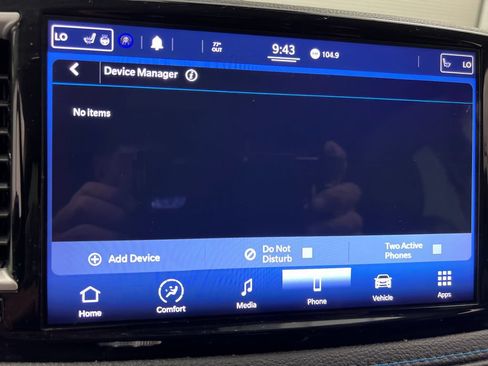 Used 2021 Chrysler Pacifica Touring-L FWD image 68