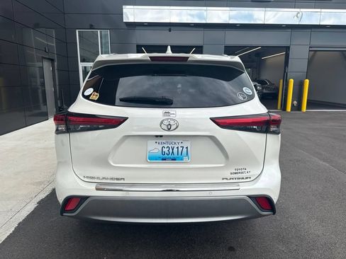 Used 2020 Toyota Highlander Platinum AWD/4WD image 6
