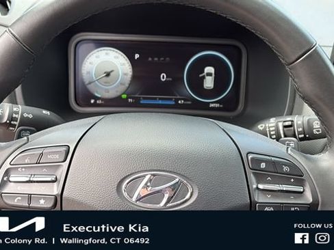 Used 2023 Hyundai Kona SEL FWD image 13