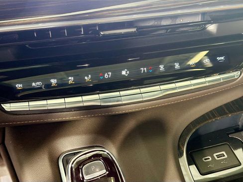 Used 2023 Cadillac Escalade Sport w/ Touring Package AWD/4WD image 18