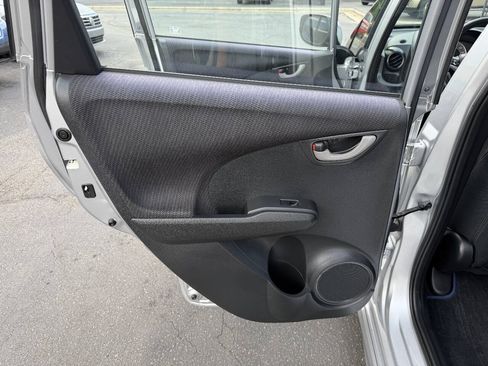 Used 2013 Honda Fit Sport image 12