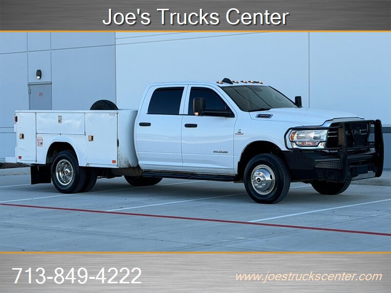 Used 2019 RAM 3500 Tradesman w/ Chrome Appearance Group RWD image 10
