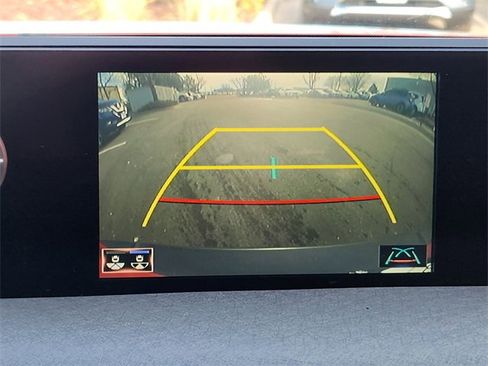 Used 2020 Lexus UX 200 w/ Premium Package image 25