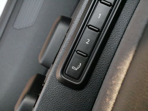 Certified 2023 Volkswagen ID.4 Pro S AWD/4WD image 30