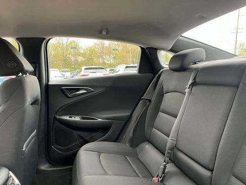 Used 2022 Chevrolet Malibu LT FWD image 22