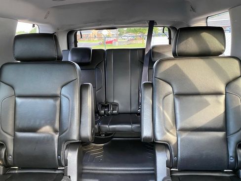 Used 2016 GMC Yukon SLT w/ Open Road Package AWD/4WD image 34