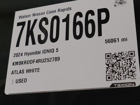 Used 2024 Hyundai Ioniq 5 Limited AWD/4WD image 32