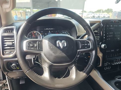 Used 2024 RAM 3500 Laramie AWD/4WD image 7
