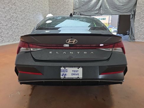 New 2026 Hyundai Elantra SEL Sport Premium FWD image 5