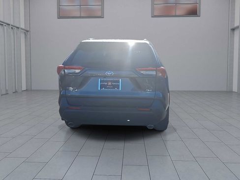 New 2025 Toyota RAV4 XLE image 8