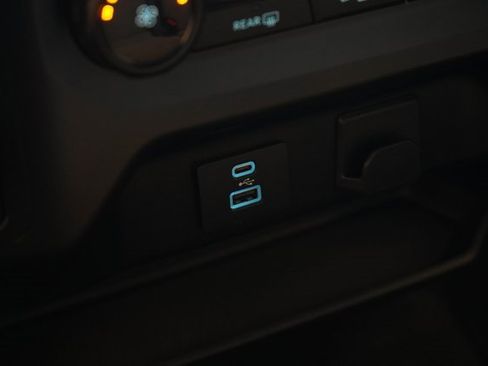 Used 2023 Ford F150 XLT image 26