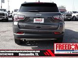 Used 2023 Jeep Compass Limited image 4