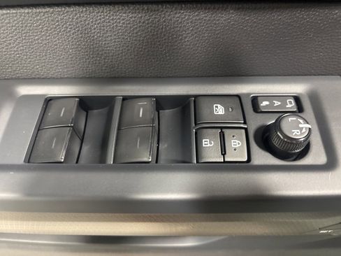 Used 2022 Toyota Tundra TRD Pro image 23