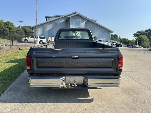 Used 1987 Dodge D/W Truck 100 RWD image 7