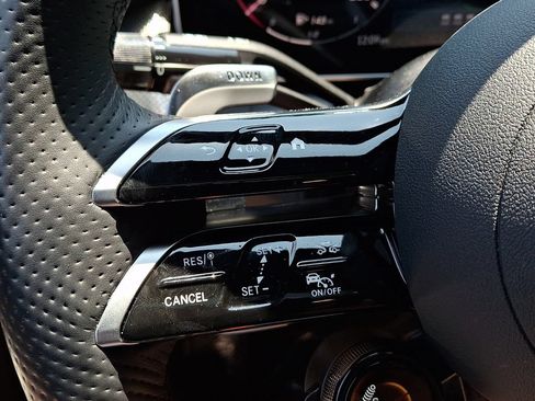 Used 2025 Mercedes-Benz GLC 63 AMG S image 20