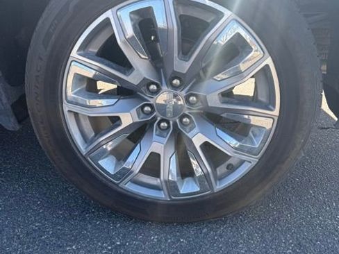 Used 2022 GMC Sierra 1500 Denali w/ Denali Reserve Package image 11