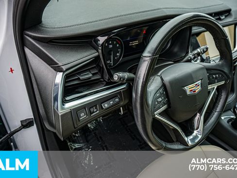 Used 2023 Cadillac XT6 Sport w/ Technology Package AWD/4WD image 39