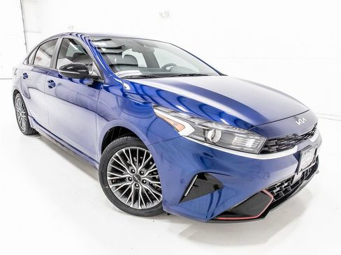 Used 2024 Kia Forte GT-Line w/ GT-Line Premium Package FWD image 9