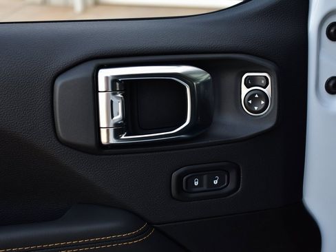 New 2025 Jeep Wrangler Sahara image 16