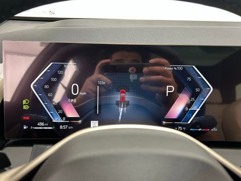 Used 2025 BMW X3 xDrive30i w/ Premium Package image 14