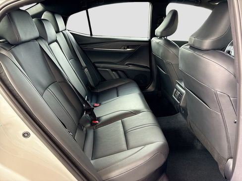 Used 2025 Toyota Camry XSE image 21