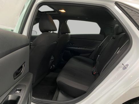 New 2026 Hyundai Elantra SEL Sport Premium image 27