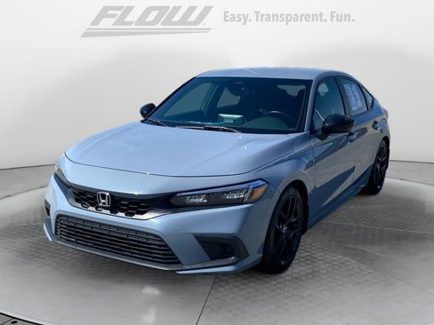 Used 2023 Honda Civic Sport image 4