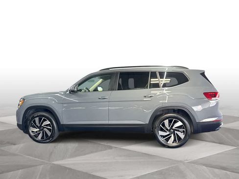 Used 2026 Volkswagen Atlas SE FWD image 5