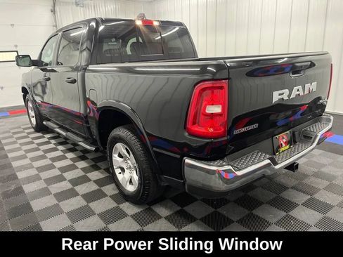 Used 2025 RAM 1500 Big Horn AWD/4WD image 8