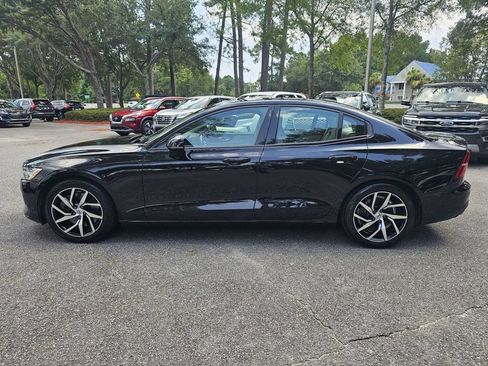 Used 2020 Volvo S60 T6 Momentum AWD/4WD image 7