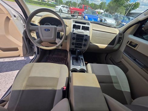 Used 2009 Ford Escape XLT FWD image 15