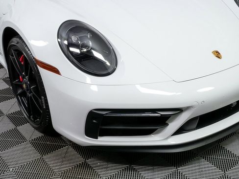 Certified 2022 Porsche 911 Carrera GTS image 36