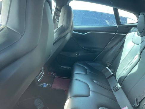 Used 2016 Tesla Model S 90D image 7