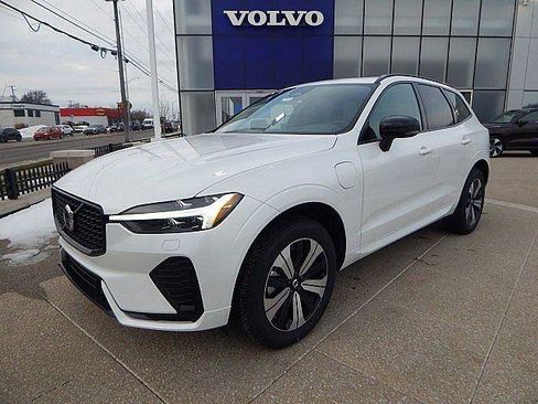 New 2025 Volvo XC60 T8 Core w/ Protection Package Premier AWD/4WD image 3