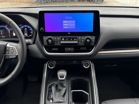Used 2026 Toyota Grand Highlander AWD Hybrid image 26