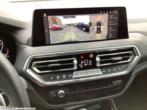 Used 2024 BMW X3 sDrive30i w/ Convenience Package image 8