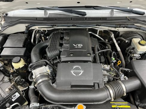 Used 2007 Nissan Xterra S w/ Tow Pkg image 12