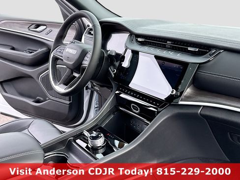 New 2026 Jeep Grand Cherokee Limited image 5