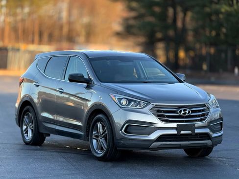 Used 2018 Hyundai Santa Fe Sport image 1
