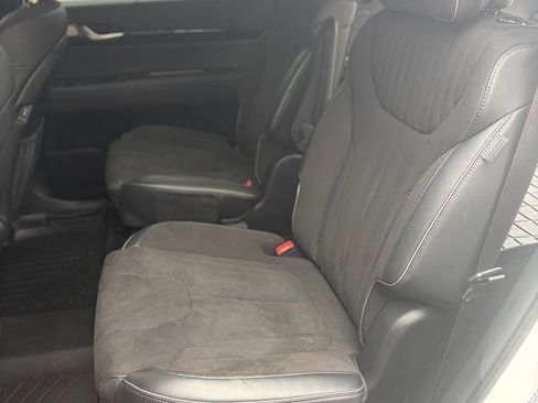 Used 2024 Hyundai Palisade Calligraphy image 16